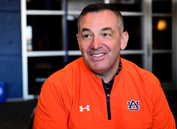 Coach Roc Bellantoni Auburn AU FB on Monday, March 21, 2022 in Auburn, Ala.